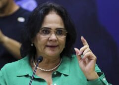 MORAES AUTORIZA VISITA DE DAMARES A BOLSONARO