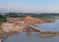 DESLIZAMENTO DE TERRA MATA DOIS ADOLESCENTES EM PARINTINS