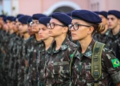 MULHERES SELECIONADAS PARA SERVIÇO MILITAR DEVEM SE APRESENTAR ÀS FORÇAS ARMADAS