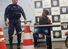 HOMEM É DETIDO APÓS AMEAÇAR CLIENTES EM POSTO NA AVENIDA DAS TORRES