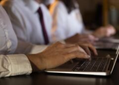 PROCESSO SELETIVO DA UEA ABRE VAGAS PARA CONTRATAÇÃO DE PROFESSORES NA ESA E CESTB