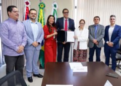 PREFEITURA DE MANAUS E DPE-AM ASSINAM RECOMENDAÇÃO PARA COIBIR AS EXIGÊNCIAS DE CPF NA CONCESSÃO DE DESCONTOS EM MEDICAMENTOS