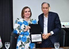 PRESIDENTE DO TCE-AM RECEBE HOMENAGEM DURANTE DIA DA INTEGRIDADE E COMPLIANCE DA CIAMA